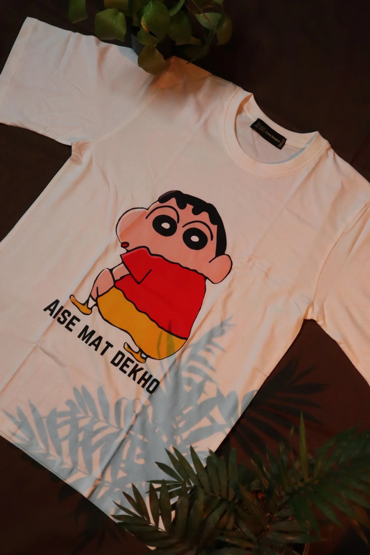 Aise Mat Dekho | Shinchan | Dropped Sleeve Unisex Tee