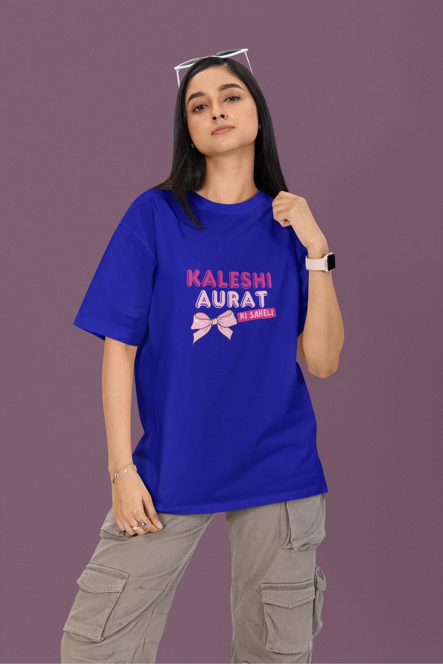 Kaleshi Aurat Ki Saheli | Womaniya | Dropped Sleeve Unisex Tee