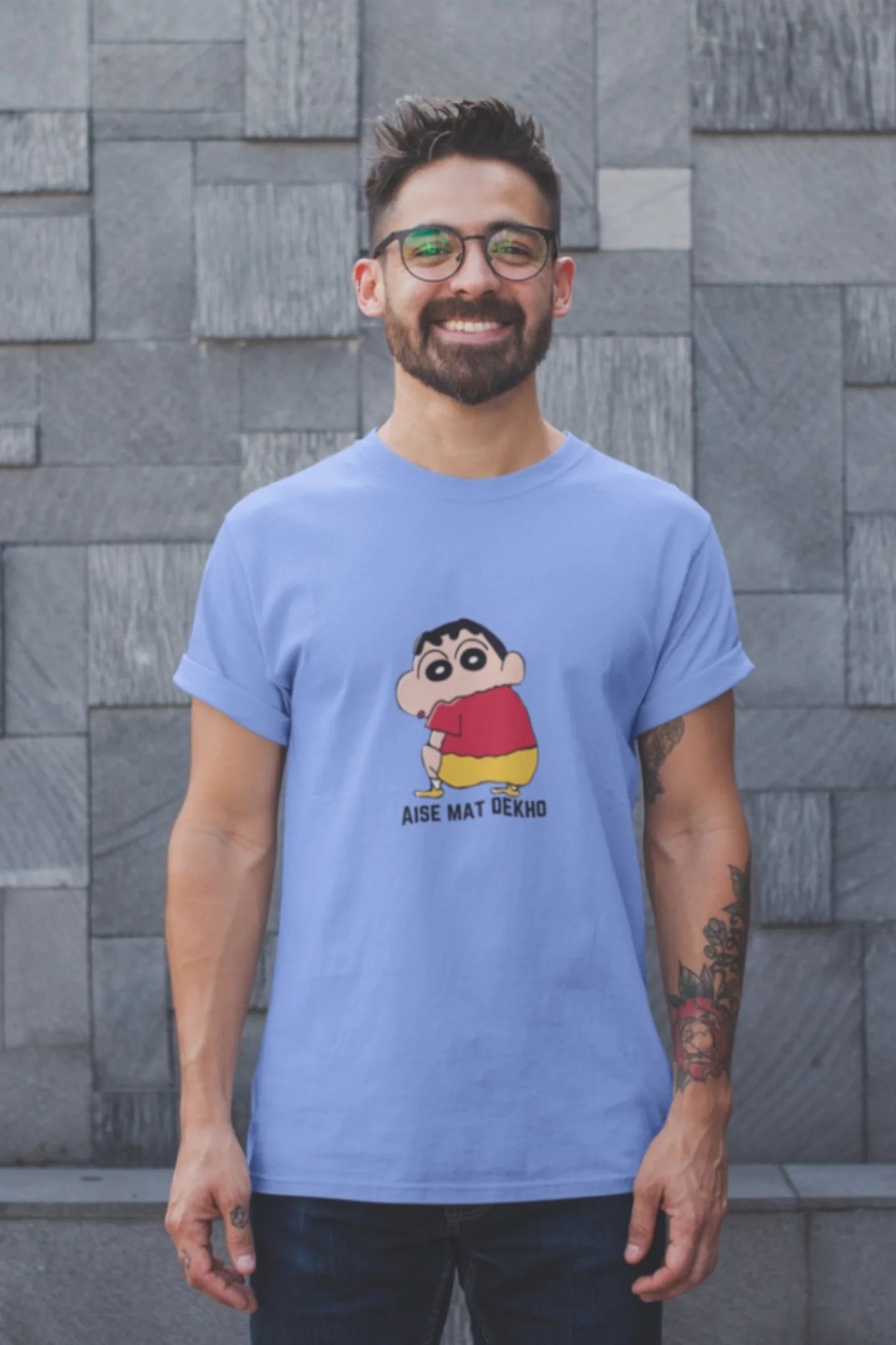 Aise mat dekho | Premium Half Sleeve Unisex T-Shirt – Broke Memers
