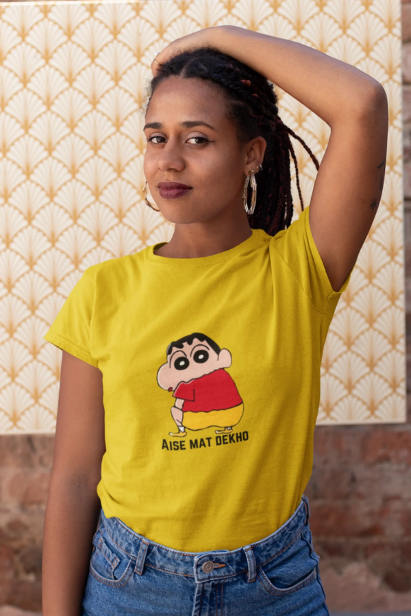 Aise mat dekho | Premium Half Sleeve Unisex T-Shirt – Broke Memers
