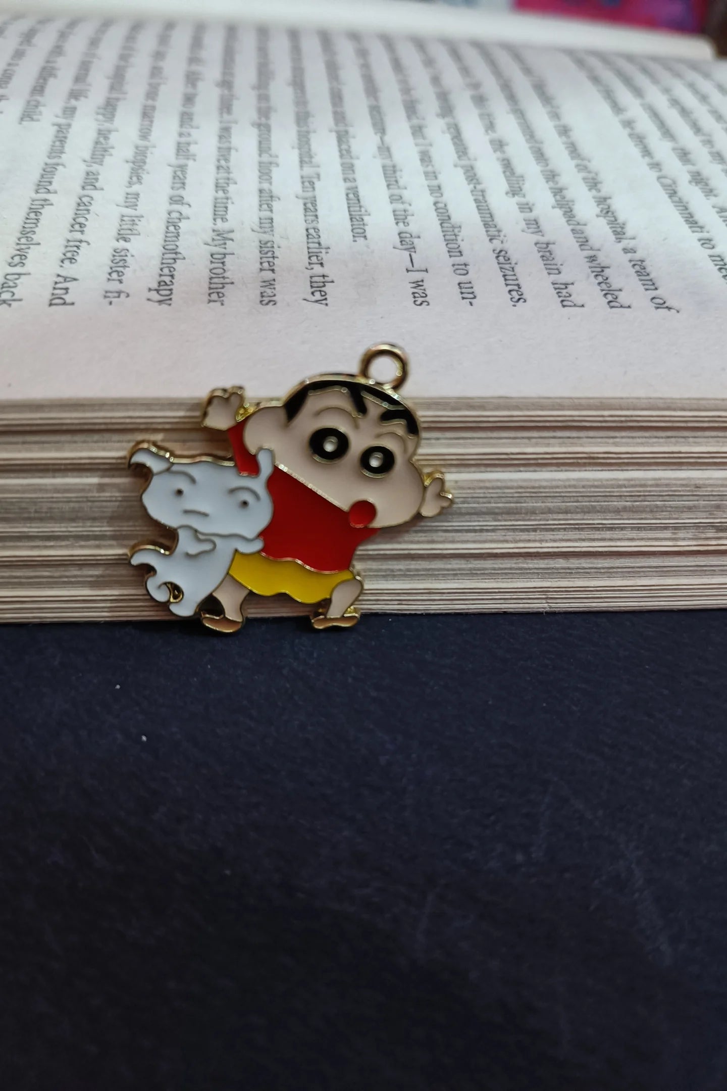 Hey Guys | Shinchan | Charms