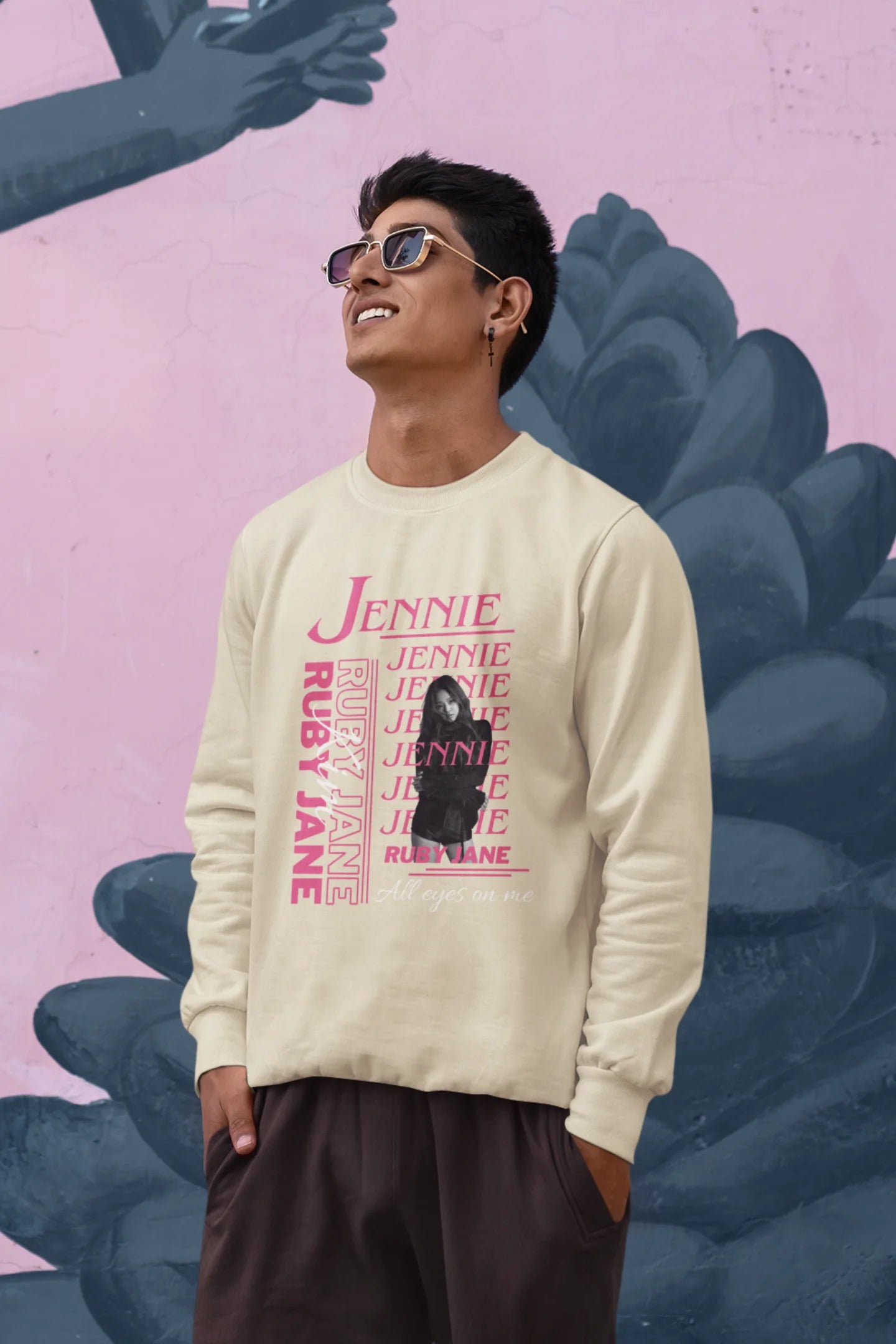 Blackpink's Trendsetter: Comfy Jennie Sweatshirt | K-Pop