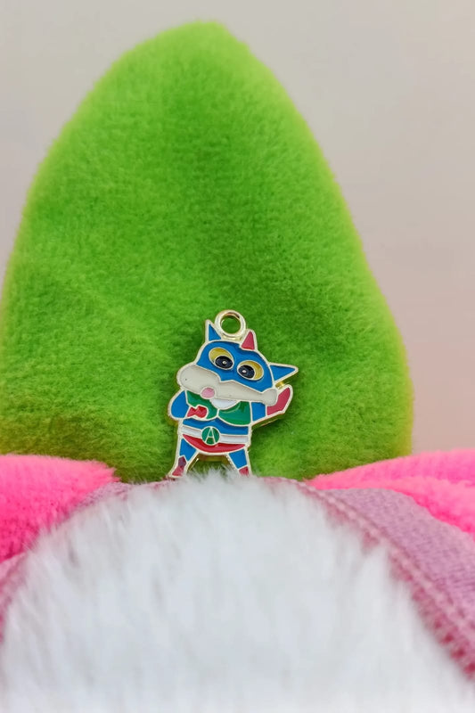 First view of a charm featuring Action Kamen Chan, Shinchan's superhero alter ego.