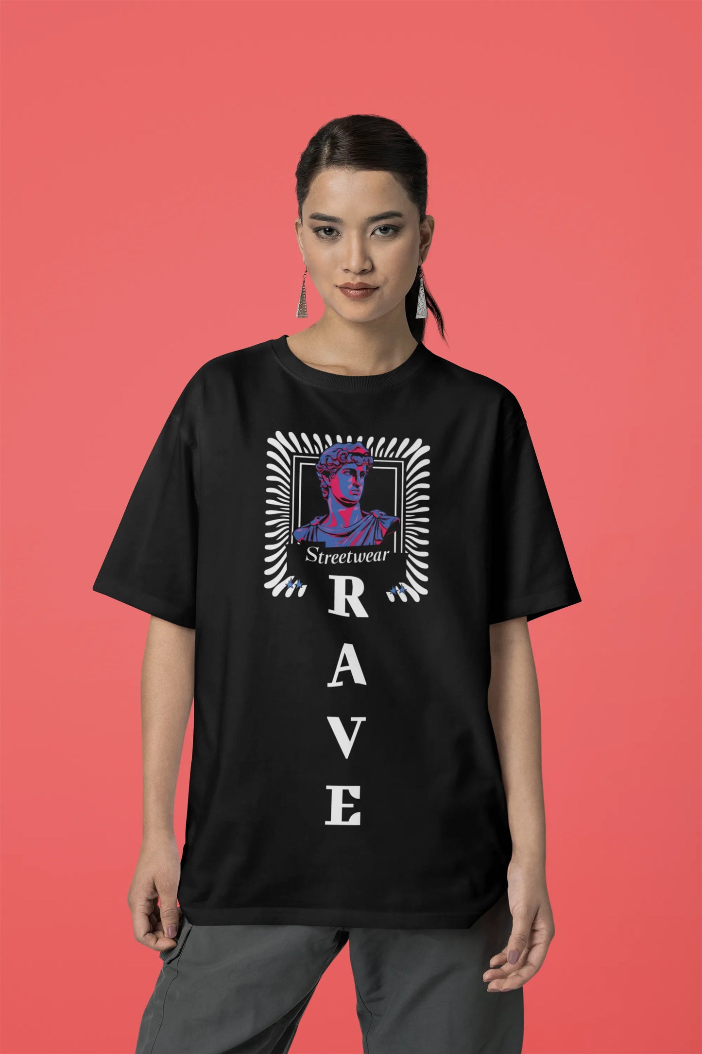 Second front view of a female model wearing a black oversized t-shirt with a street-inspired design and "Street Rave" text, ideal for rave and urban wear.