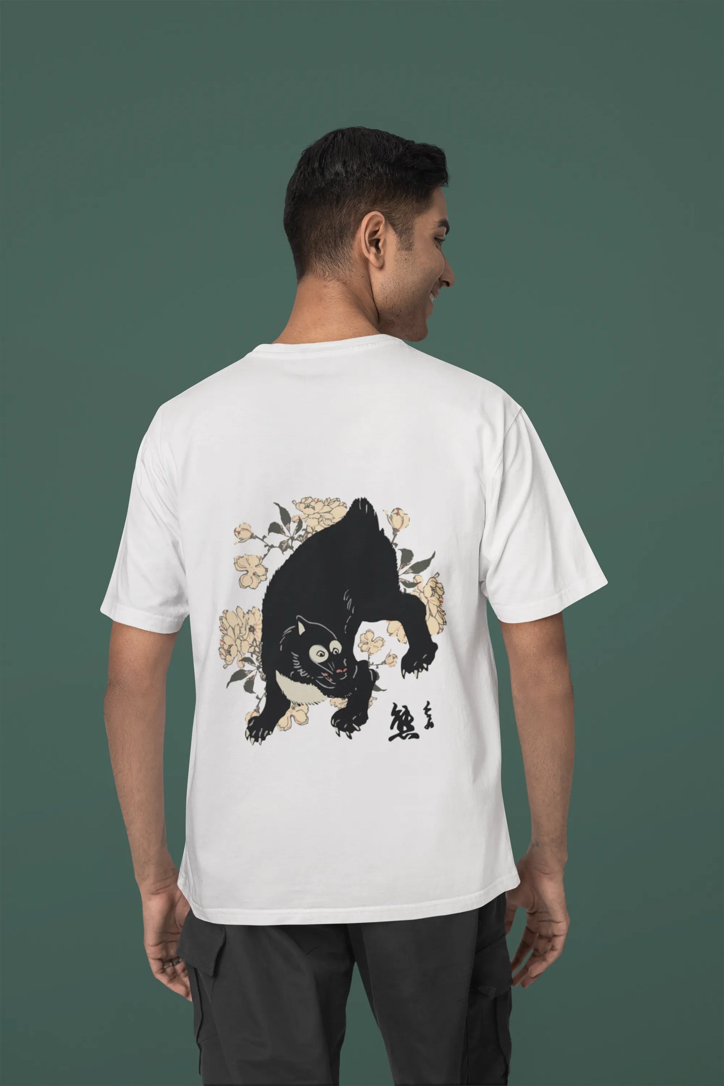 Black Bear | Wildlife | Dropped  Sleeve Unisex T-Shirt