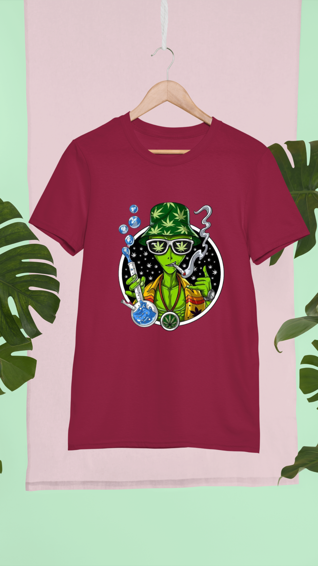 Alien with bong |Premium  Half Sleeve Unisex T-Shirt